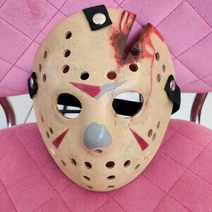 NECA FRIDAY THE 13TH PROP REPLICA MASK